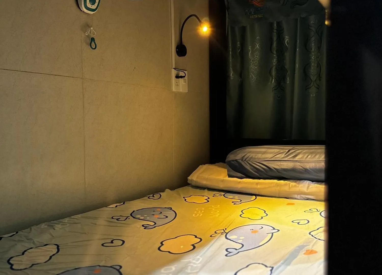Riverside Hoi An, Dolphins Hostel 0*,