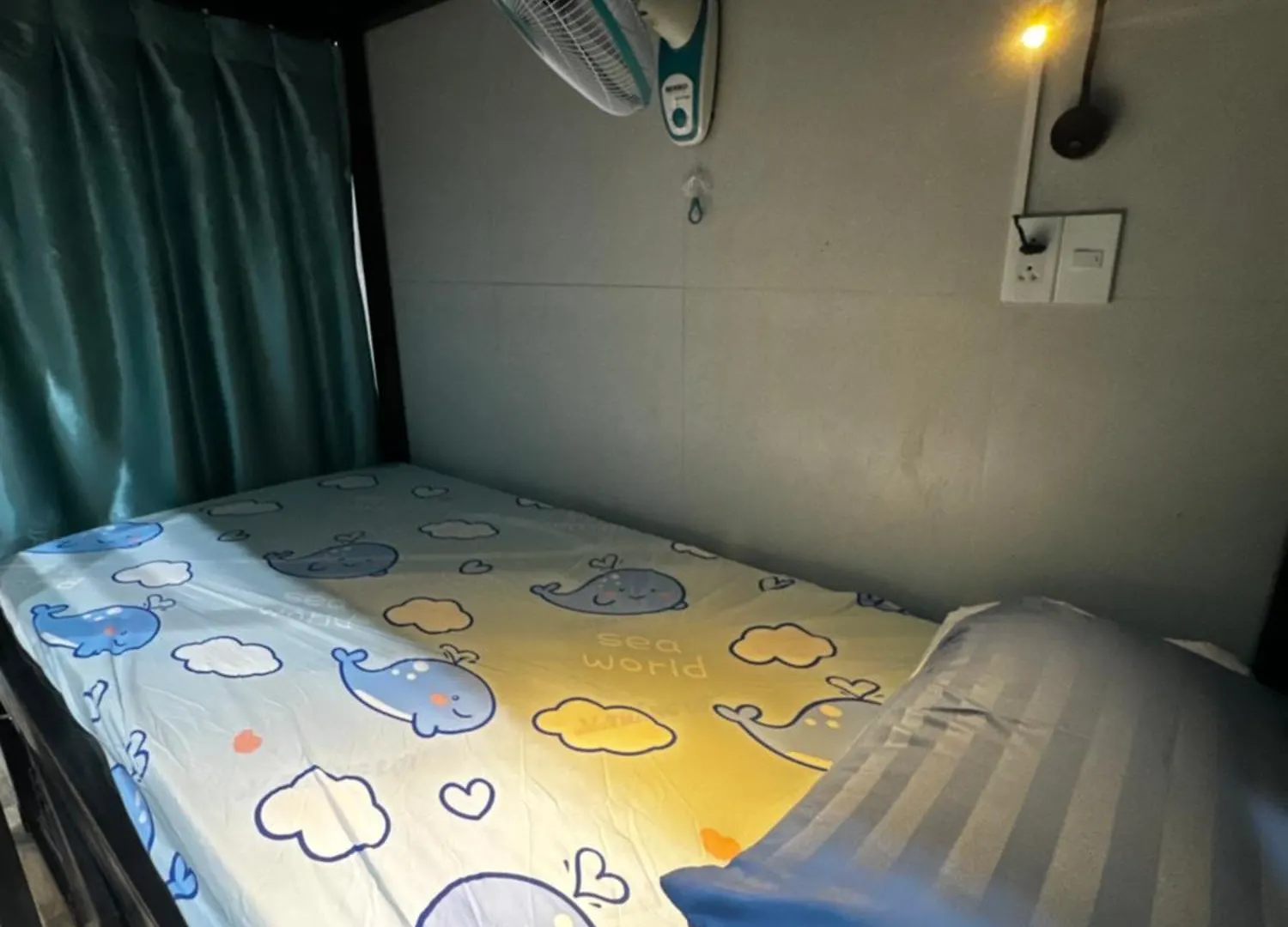 Riverside Hoi An, Dolphins Hostel Vietnam