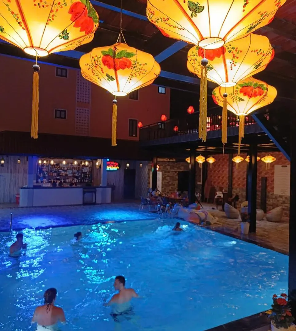 Riverside Hoi An, Dolphins Hostel 베트남