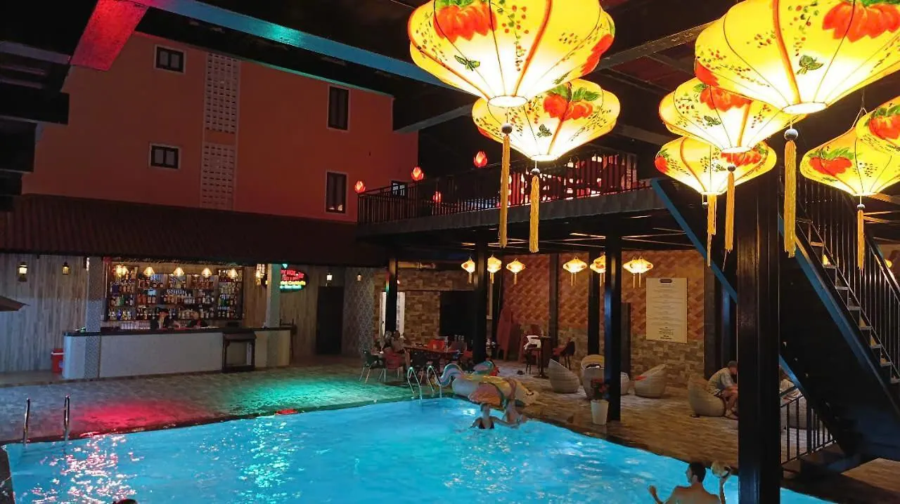 Riverside Hoi An, Dolphins Hostel 베트남