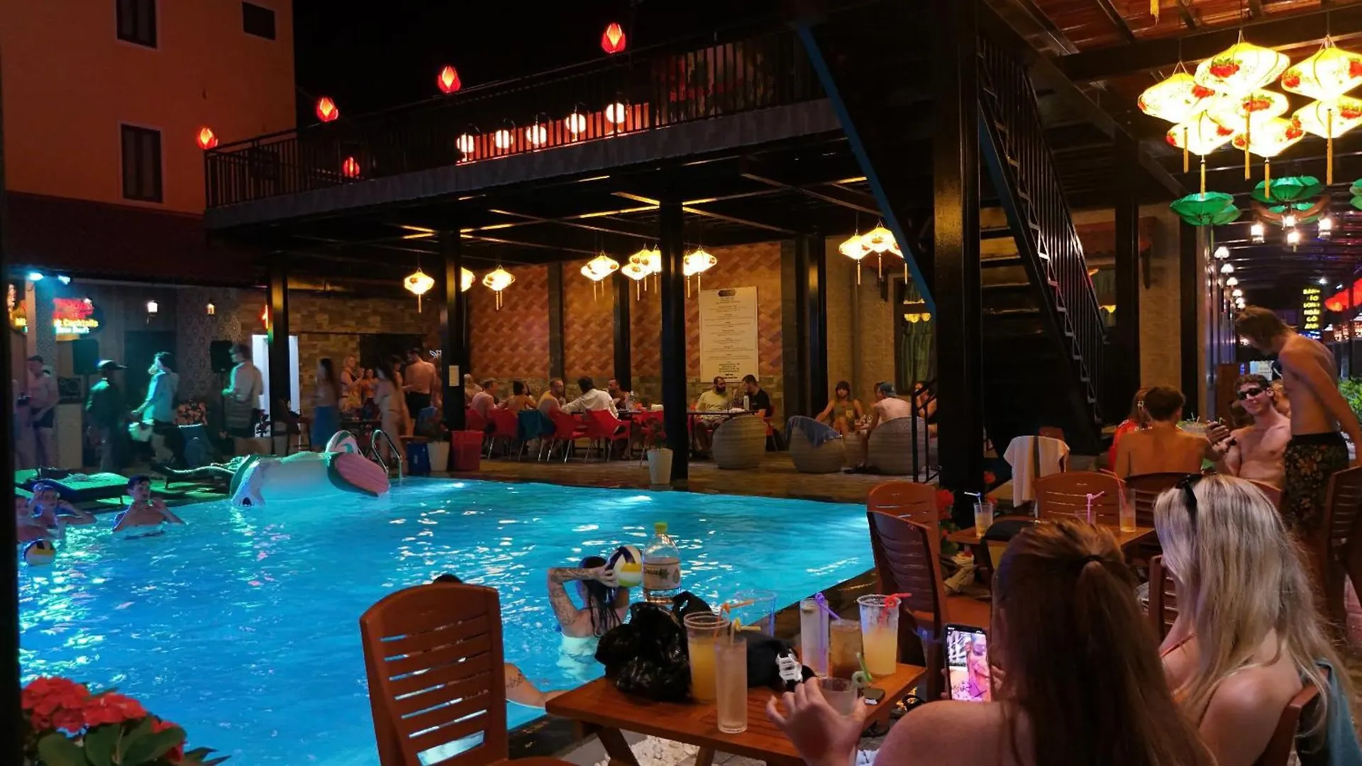 Riverside Hoi An, Dolphins Hostel 0*,  베트남